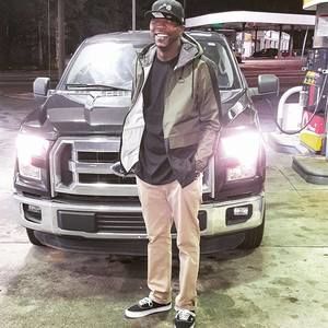 Meet your Posher, Casey